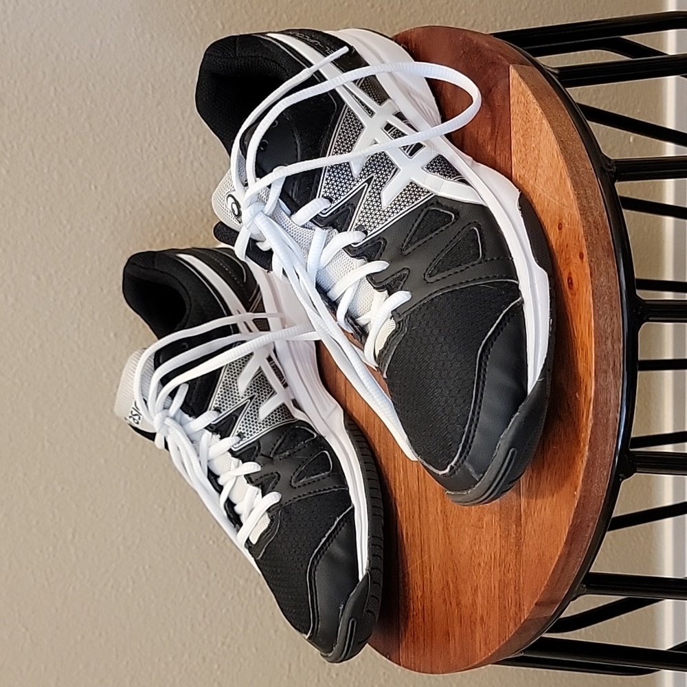 ASICS GEL-UPCOURT WOMENS VOLLEYBALL SHOES